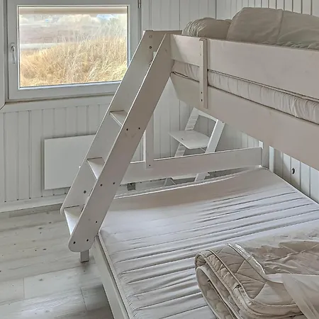 3 Bedroom Gorgeous In Hvide Sande Bjerregård
